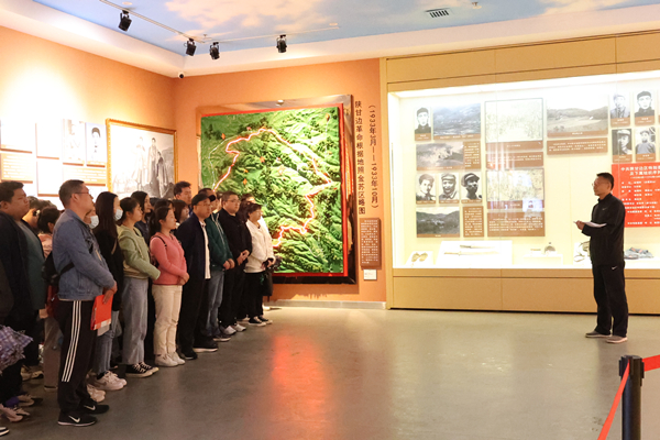 1683337103376794.jpg LE2A8970_副本.jpg